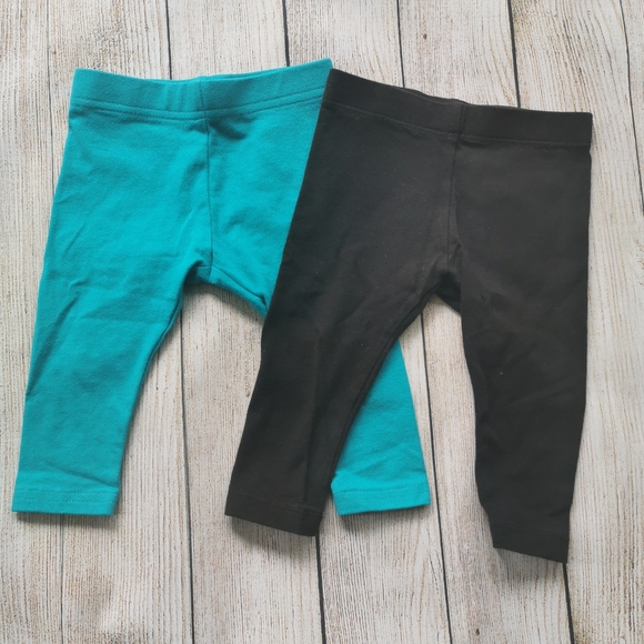 🤩3/$10🤩 Set of 2 Baby Leggings
